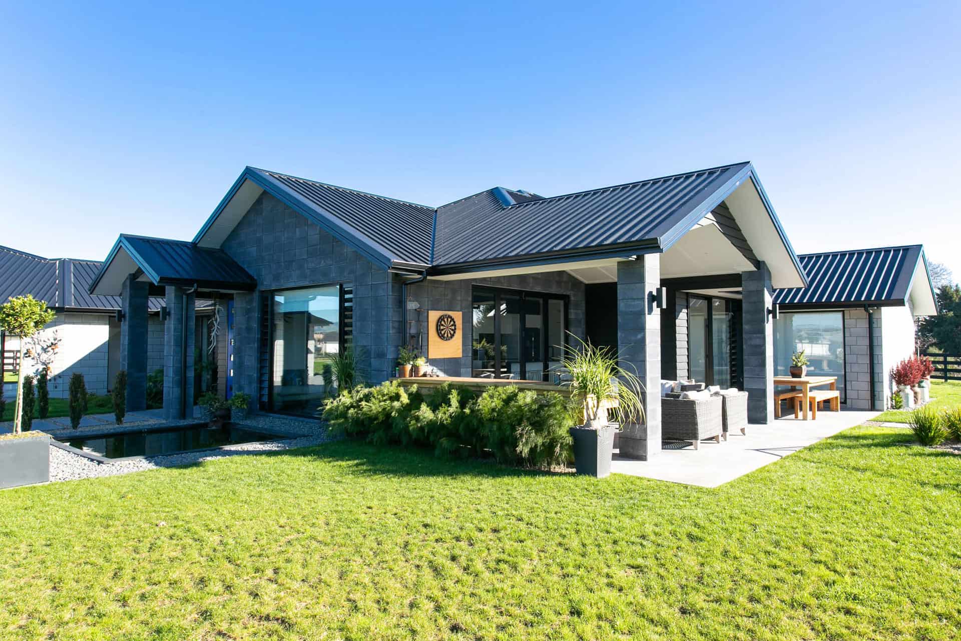 А дома аренда. Внешний Хаусаленд. Land House МЧЖ. House for rent. Rental Housing.