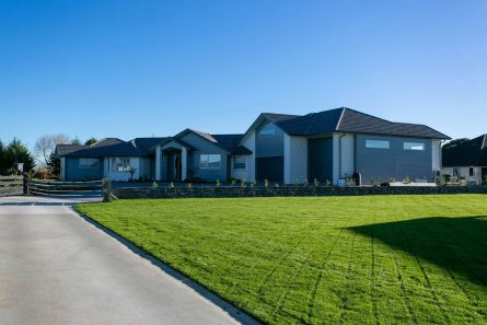 Dasvies-Homes-Projects-Scott-Gable-roof-373m2-$800-2 Dasvies-Homes-Projects-Scott-Gable-roof-373m2-$800-2